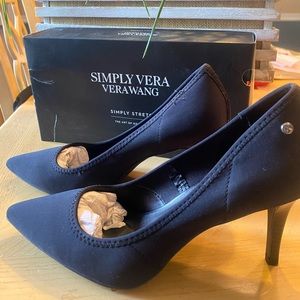 Simply Vera Heels